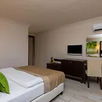 Bay - Adults Only 5* مرمريس