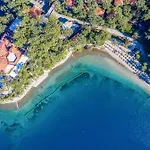 Bay - Adults Only 5*