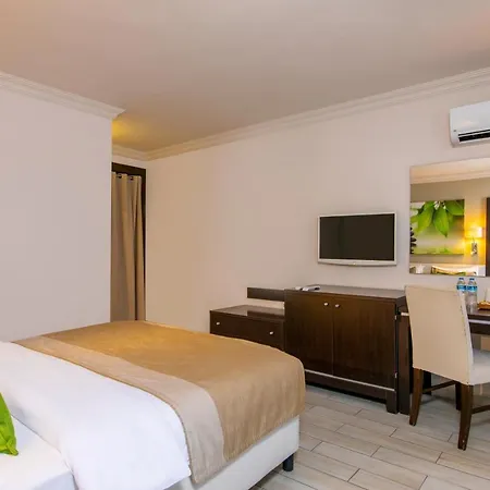 Bay - Adults Only 5*